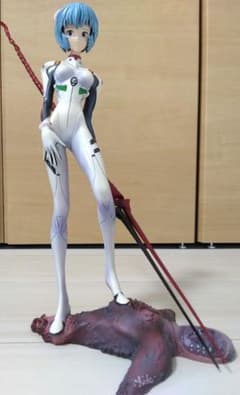 ☆極美品☆ 海洋堂 1/8 エヴァンゲリオン 綾波 レイ ロンギヌスの槍 ☆極美品☆ 海洋堂 1/8 エヴァンゲリオン 綾波 レイ ロンギヌス