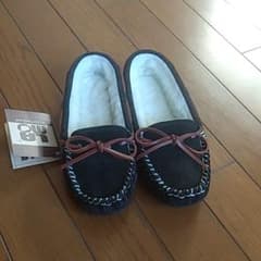 108◎新品 LAMO ラモ ムートン モカシン ブラックのサムネイル