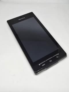 REGZA Phone IS04 au 本体のサムネイル