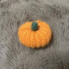 ハンドメイド 手編み かぼちゃ あみぐるみ ハロウィンのサムネイル