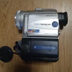 ソニー ハンディカム DCR-P100 ジャンクのサムネイル