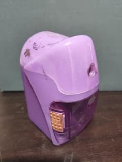 電動鉛筆削り 電動えんぴつ削り 女の子向け パープル ピンクのサムネイル