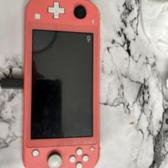 Nintendo Switch Lite ピンクのサムネイル