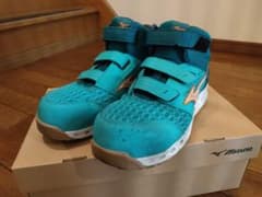 MIZUNO　安全靴　希少24.5　ターコイズブルー（値下げ不可）のサムネイル