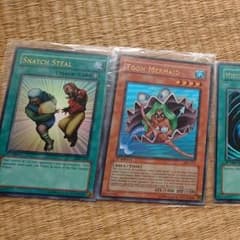 遊戯王 英語版 強奪 トゥーンマーメイド サイクロンのサムネイル