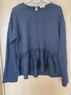 GUI カットソー　L size 黒のサムネイル