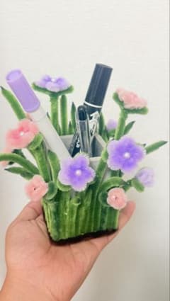Pen holderのサムネイル