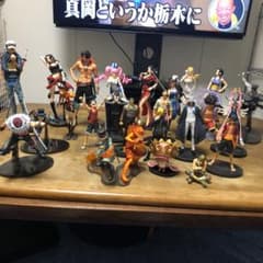 ワンピース フィギュア26体 まとめ売りのサムネイル