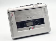 ジャンク 外観極美品 SONY TCM-450 ポータブルカセットレコーダー