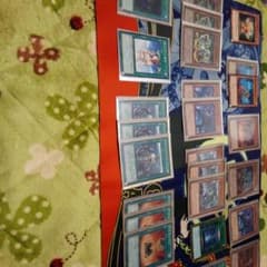 (超値下げ中)遊戯王 怪獣デッキのサムネイル