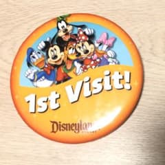 【非売品】ディズニー　缶バッジ　カリフォルニアのサムネイル