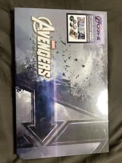 新品・未開封アベンジャーズ エンドゲーム 4K UHD プレミアムBOX…のサムネイル
