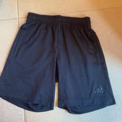 ハーフパンツ　アディダス　140のサムネイル