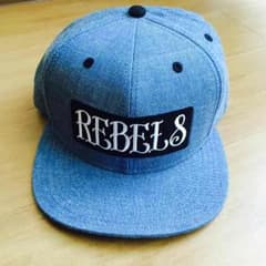 美品 REBEL8 スナップバック キャップのサムネイル