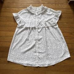 ボンルシール　フリル付フレンチスリーブシャツのサムネイル