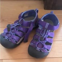 KEEN サンダル22.5センチのサムネイル