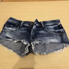 RODEO CROWNS デニムショートパンツ　サイズ2のサムネイル