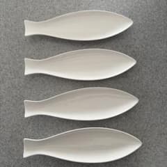 ロイヤルコペンハーゲン 魚型皿 同サイズ4枚セット ロイヤルコペンハーゲン 魚型プレート 白 4枚セット - メルカリ