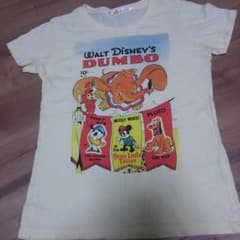 ユニクロ ダンボ Tシャツのサムネイル