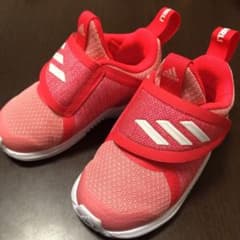 美品　adidas ベビー　スニーカーのサムネイル