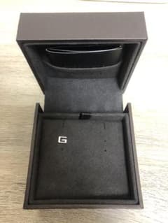 GUCCI ピアス　ロゴ　グッチのサムネイル