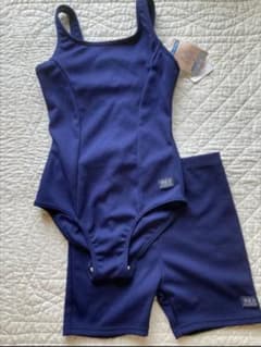 【新品、未使用】　POLO スクール水着　140のサムネイル