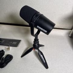 SHURE mv7 ダイナミックマイク Manfrotto三脚付 - メルカリ