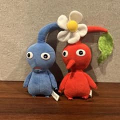 PIKMIN ぬいぐるみ 赤 青 2体セットのサムネイル