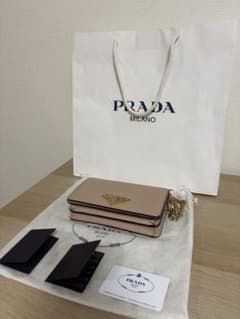 【美品】PRADA プラダ クロスボディバッグ ショルダーバッグのサムネイル