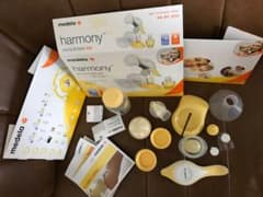 medela メデラ　手動　搾乳機　哺乳瓶　全セットのサムネイル