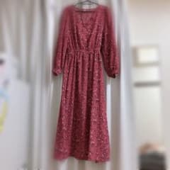 花柄 ロングワンピースのサムネイル