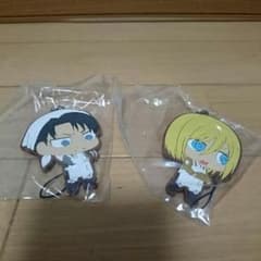 進撃の巨人ラバーストラップ アルミン&リヴァイのサムネイル