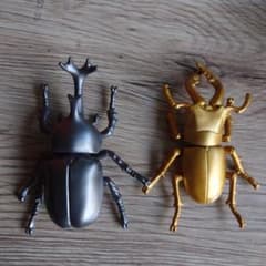昆虫フィギュア カブトムシ クワガタ 2種セットのサムネイル