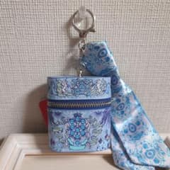 医療系雑貨生みたて卵屋 スカーフ付きチャームポーチ 錬金術 キーホルダー