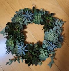 フェイクグリーンリース(フェイク多肉植物)　約38-40cmサイズのサムネイル