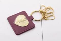 【未使用品‼️】YSL ハート型ロゴ キーホルダーのサムネイル