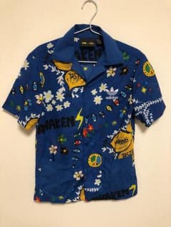 値下げ！アディダス アロハシャツ Sサイズのサムネイル