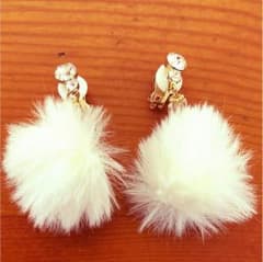 ファーイヤリング♡新品のサムネイル