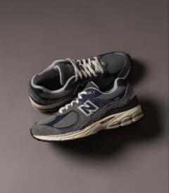 New Balance m2002relスニーカー グレー/ネイビー 26cmのサムネイル