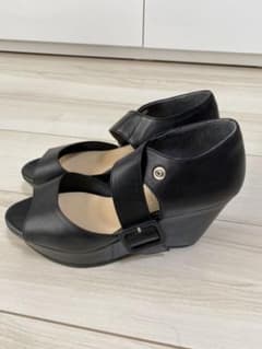 【美品】プールサイド ウェッジソール サンダル 黒 24.5cmのサムネイル