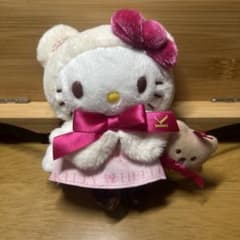 ハローキティ バースデー2022年 ぬいぐるみチャーム