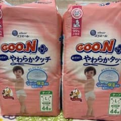 GOO.N プラス やわらかタッチ テープ Lサイズ 44枚×4のサムネイル