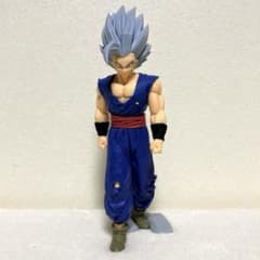 ドラゴンボール超　スーパーヒーロー　孫悟飯ビースト　フィギュア