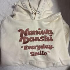 なにわ男子 GU パーカーのサムネイル