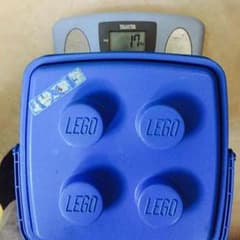 LEGO レゴ 大量 1.7kg パーツ ブロック 青いバケツのサムネイル
