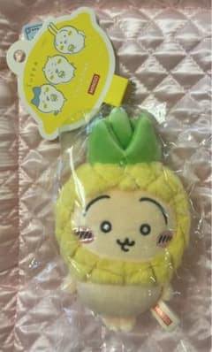 《1点のみ》ちいかわ MINISO コラボ うさぎ キーホルダー パイナップルのサムネイル