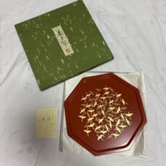 新品 象彦 菓子器 八角 溜塗 鶴蒔絵 京都のサムネイル