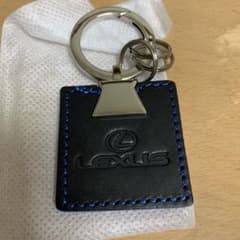 レクサス本革製キーホルダー新品のサムネイル