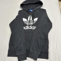 ay⋆⑅.様 専用adidas Originals パーカー ブラック Mのサムネイル