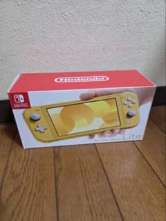 Nintendo Switch Lite イエロー 本体 キャリングケース付 - メルカリ